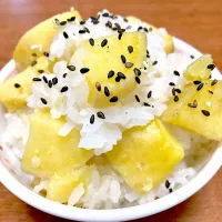 さつまいもご飯🍠|まいりさん