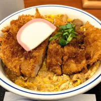 出汁醤油ロースカツon the親子丼|nobさん