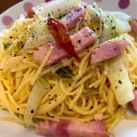 白菜とベーコンのペペロンチーノ風スパゲティ|masaさん