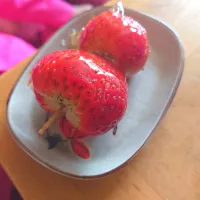 いちご飴|かおぴさん