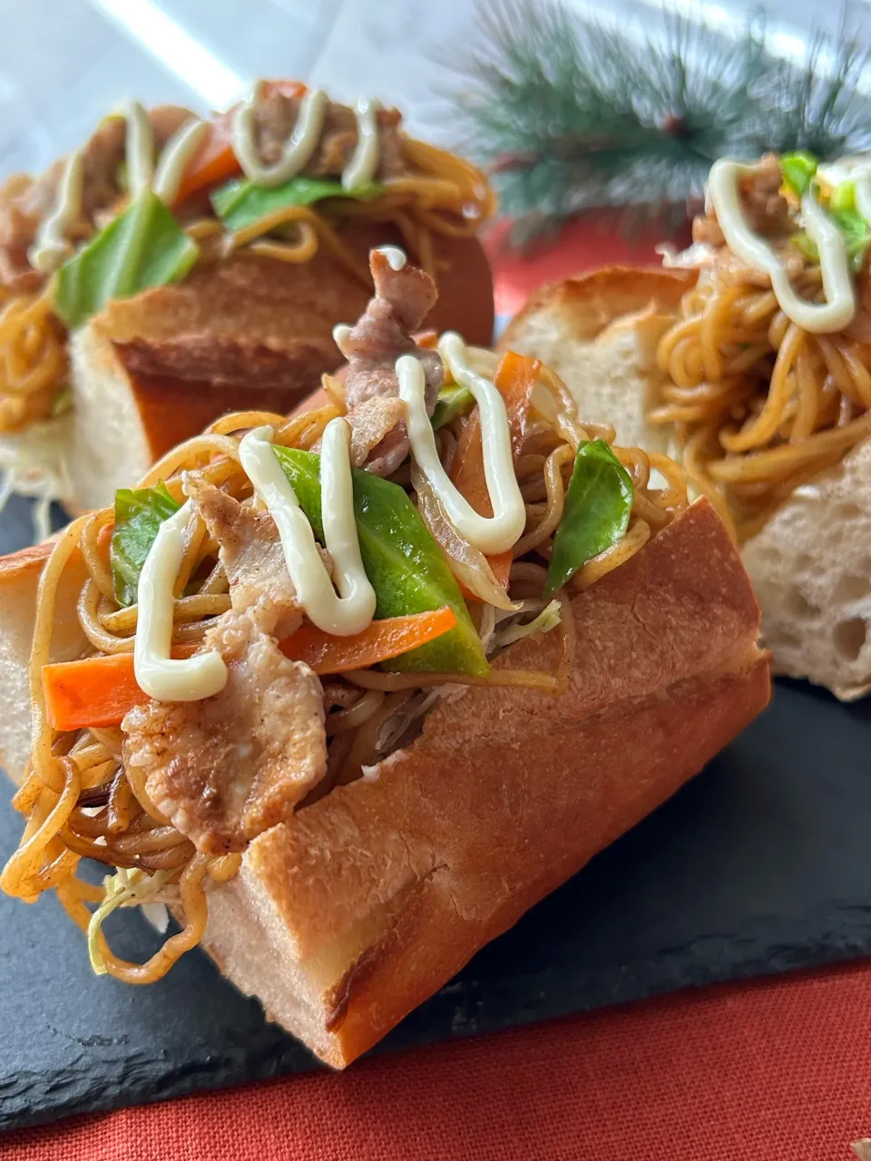 いつかの焼きそばパン🌭|まなまな♡さん