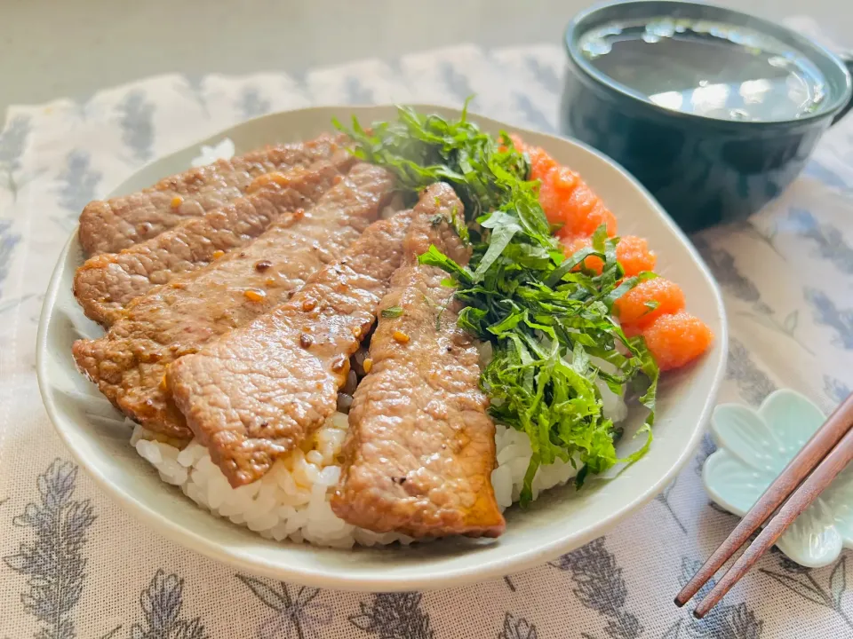 「焼き肉と明太子の丼」|バシュランさん