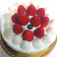 苺のホールケーキ|mamedaifukuさん