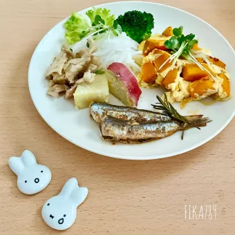 Snapdishの人気料理写真:たまには 変化球 イワシのプラチャ