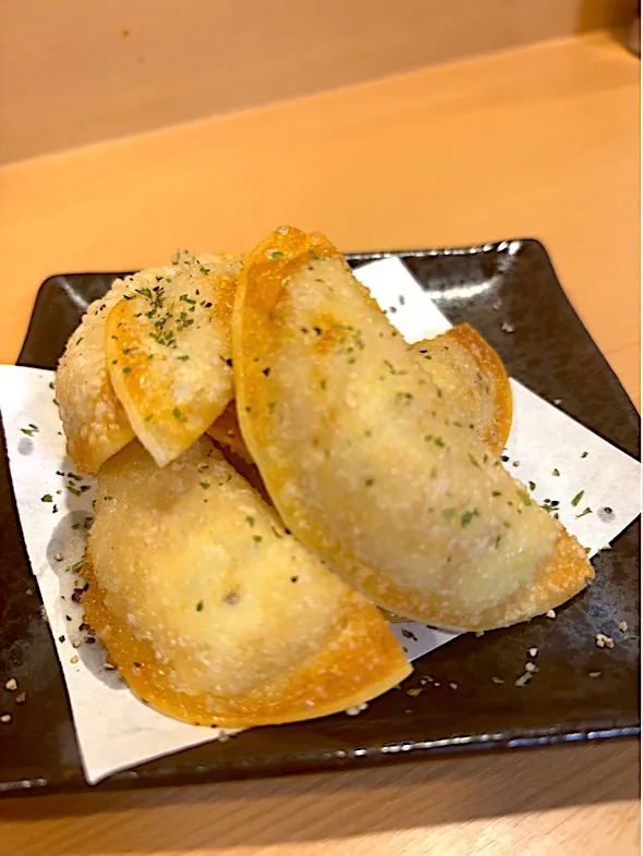 ツナマヨ揚げ餃子|創作餃子酒場かむらっくさん