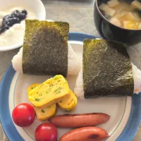 鮭おにぎり|naonaoさん