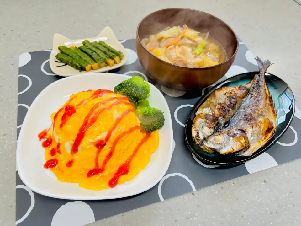 「オムライスと豚汁」|バシュランさん