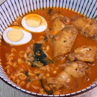 香料炒雞翅拉麵 | スパイシー手羽先ラーメン|勁桑さん