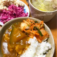 ＊かぼちゃカレーと紫キャベツ、おからサラダ♬＊|ultramarineさん