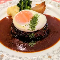 和牛ミートの煮込みハンバーグ|Hamuさん