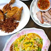 Super Tasty Som Tum & Fried Chicken & Grilled Pork Neck for Dinner! 🌶🥗🌶🐷🐔🤤|An'leeさん
