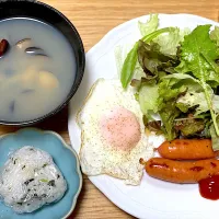 昼食 しじみのお味噌汁|ふわふわさん