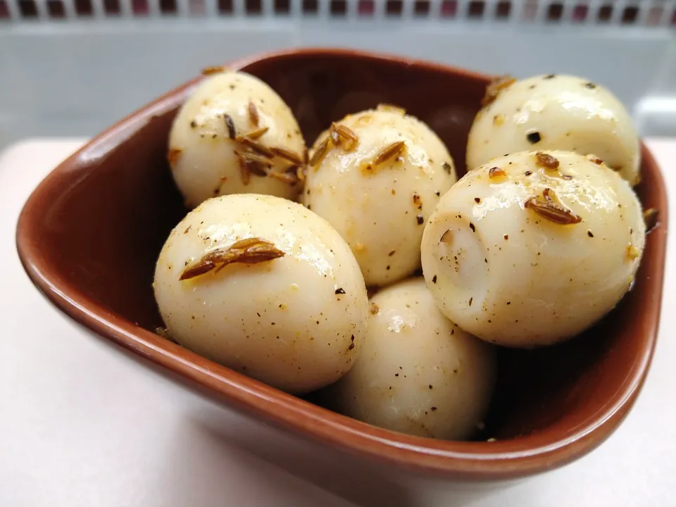 うずら卵のスパイスマリネ|古尾谷りかこさん