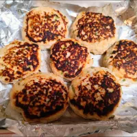 m.rafuさんの料理 厚揚げの麻婆豆腐風炒め(つぶみそ、酒、にんにくチューブ、生姜チューブ、豆板醤少し)の味付けで!!鶏胸ミンチ豆腐ハンバーグ| m.rafuさん