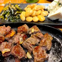牛ヒレ肉ステーキ　白花豆甘煮|じゅんさんさん