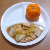 白菜と鶏胸肉の甘辛ニンニク炒め、みかん|ナナさん