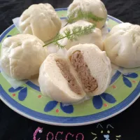 今季お初のホカホカ肉まんだよ✨|cocco+さん