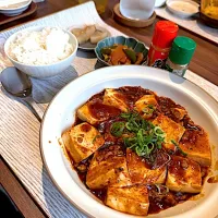 カフェ　リラックスさんで麻婆豆腐|プクママさん