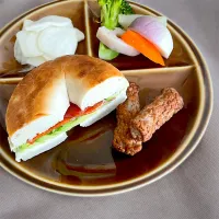 サーモンとアボカド＆クリームチーズ のベーグルサンド| ふうりんさん