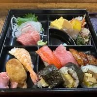 すし定食🍣|buhizouさん