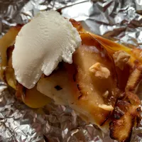 ぺちゃんこりんごケーキ　ジェラート添え|そらまめさん