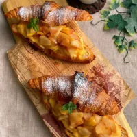 クロワッサンdeアップルパイ風|スイーツポテトさん