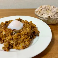 ドライカレーと豚しゃぶサラダ|ふくすけ食堂さん