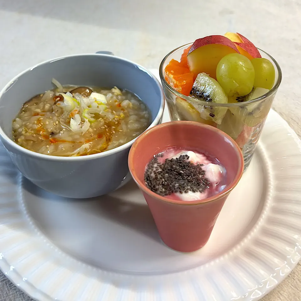 朝ごはんヨーグルト|かっちゃん杉さん