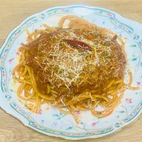 鶏もも肉のラグー ブカティーニ|銀蔵じいちゃんさん