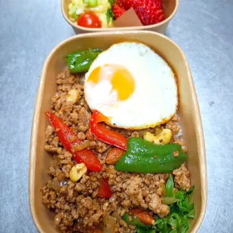 Snapdishの人気料理写真:🐷ガパオライス弁当🐷