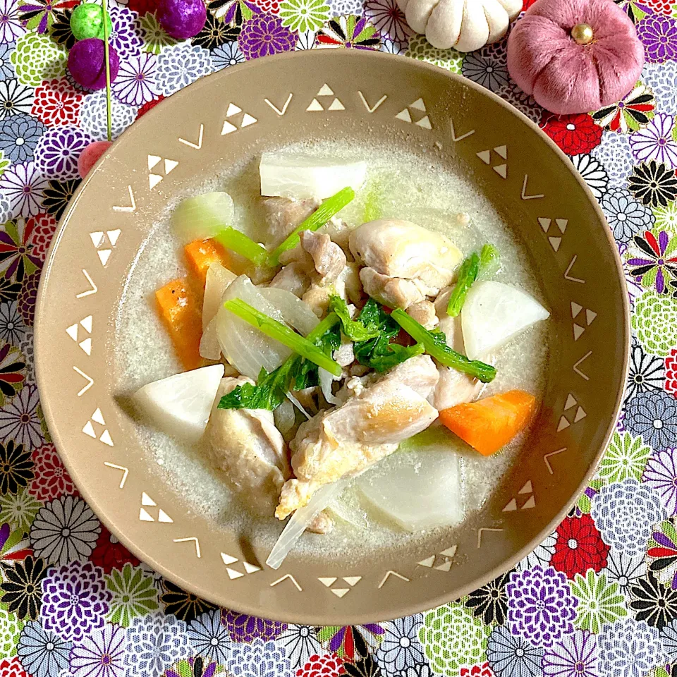 鶏肉とかぶの味噌クリーム煮✨|ringonamaさん