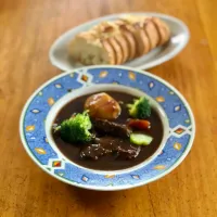 牛スネ肉でビーフシチュー|マユマユさん