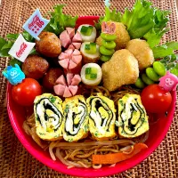 🐣焼きそば弁当🐣|ヘルペイさん