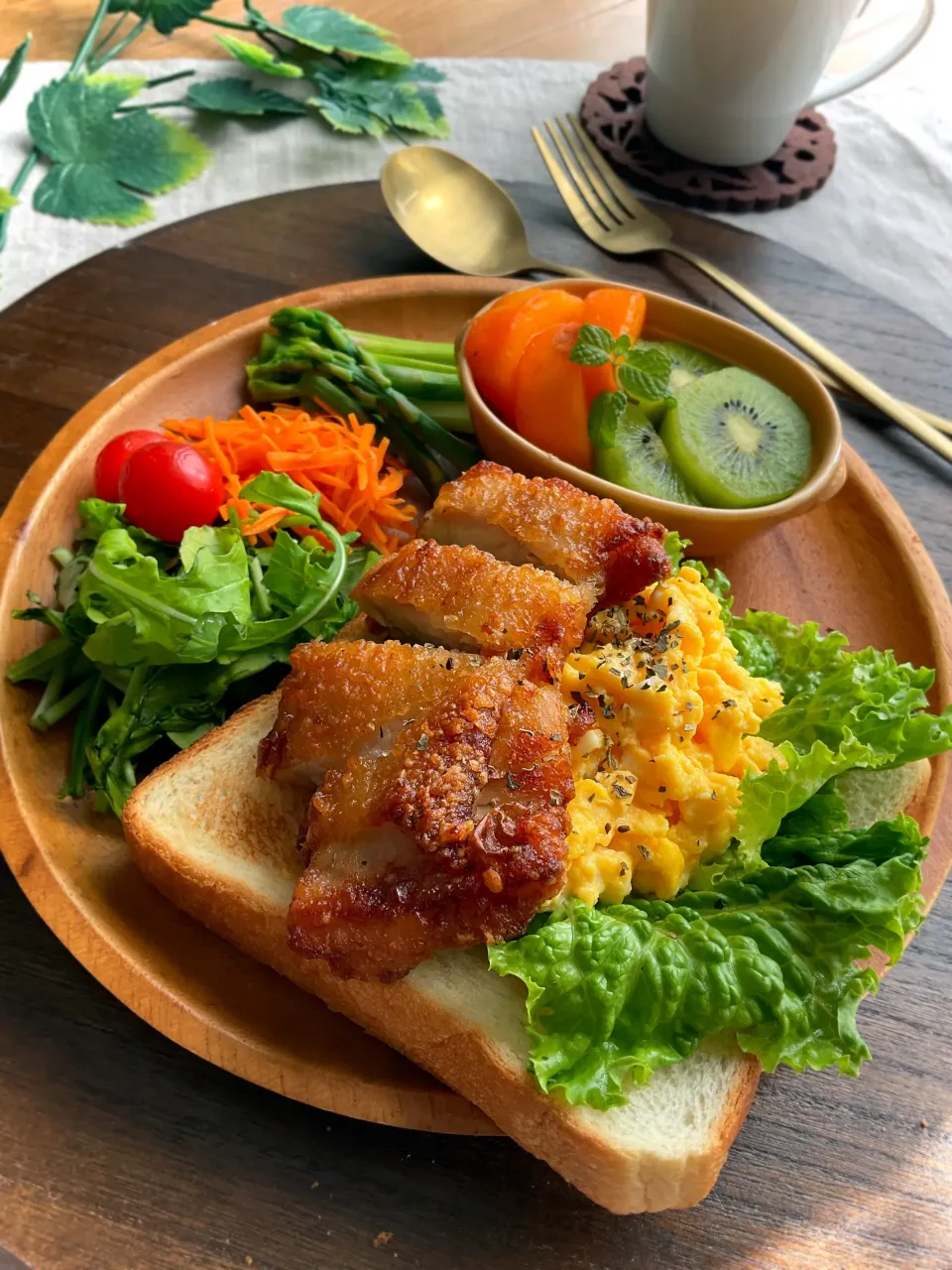 チキン&卵noオープンサンド|スイーツポテトさん