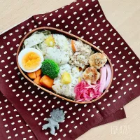 おむすびにしました さつまいもごはん|FIKA789さん