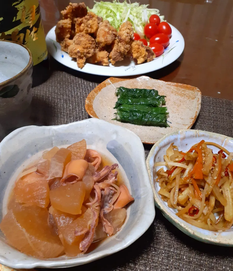 大根とヒイカの煮物🦑|びせんさん