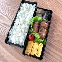 ピーマンとチーズの肉巻き弁当🍱|nonoさん