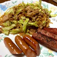 焼きそば|はっちぃさん