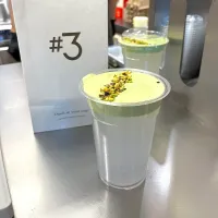 Pistachio topping coconut water|skyblueさん