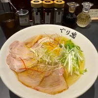 特製鶏塩ラーメン|ゆかりさん