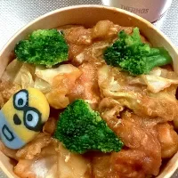 鶏キャベツの卵丼弁当|ぽんさん