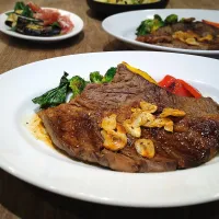 ガーリックステーキ| 古尾谷りかこさん