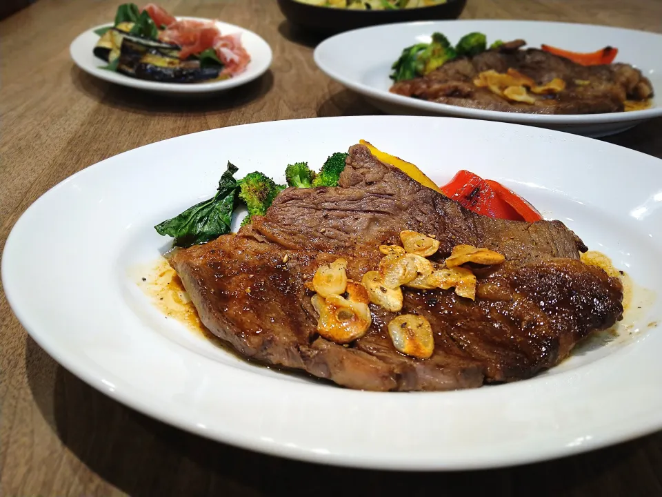 ガーリックステーキ|古尾谷りかこさん