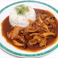 【濃厚赤ワイン🍷とデミグラスソースの旨味🎯】ハッシュドビーフ（Hashed beef）🇬🇧|Falco*さん