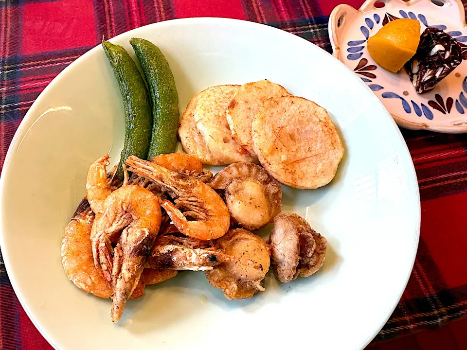 ただの素揚げが美味しかった💕|ことはさん