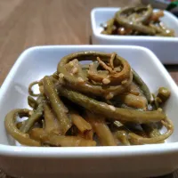 ぜんまいのナムル|古尾谷りかこさん