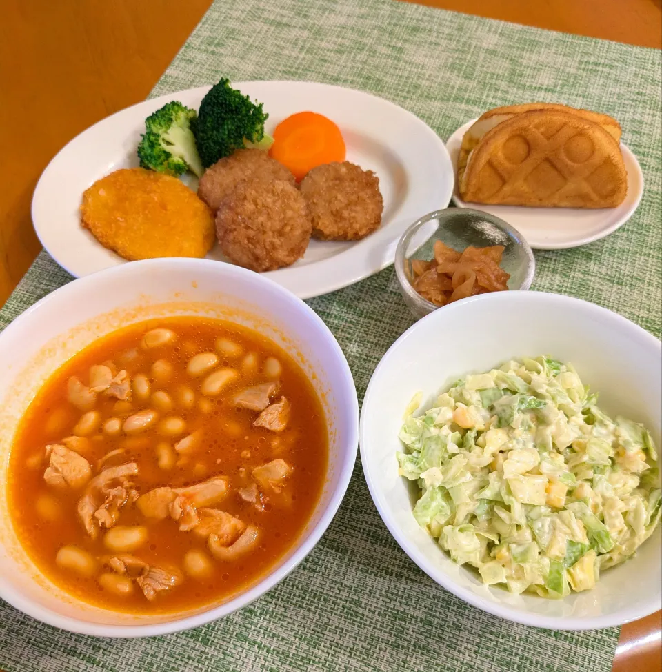 ☆チリコンカン　☆コールスローサラダ　☆コロッケ＆プチカツ　☆大根佃煮　☆ワッフル|chikakoさん