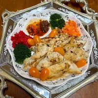 鶏むね肉ソテー🥗カラフルプレート💐| henryさん