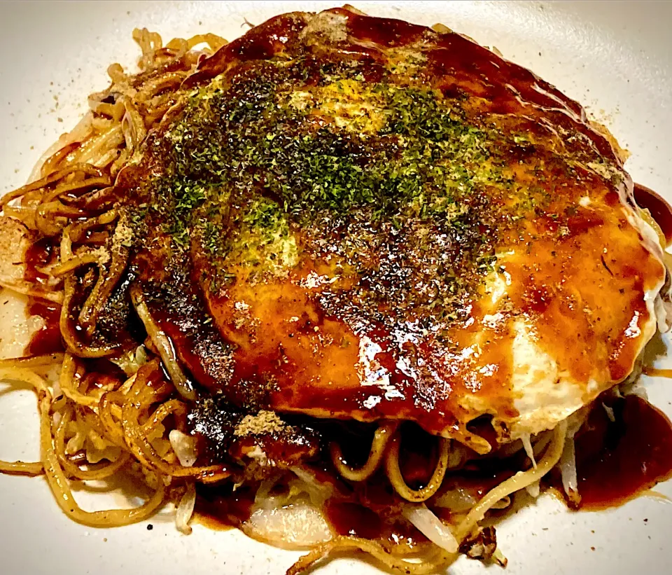 初めて焼いた  「広島風お好み焼き」|mottoさん