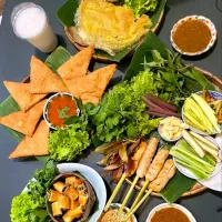 Dinner w/ Scrumptious Vietnamese Food 🤤|An'leeさん